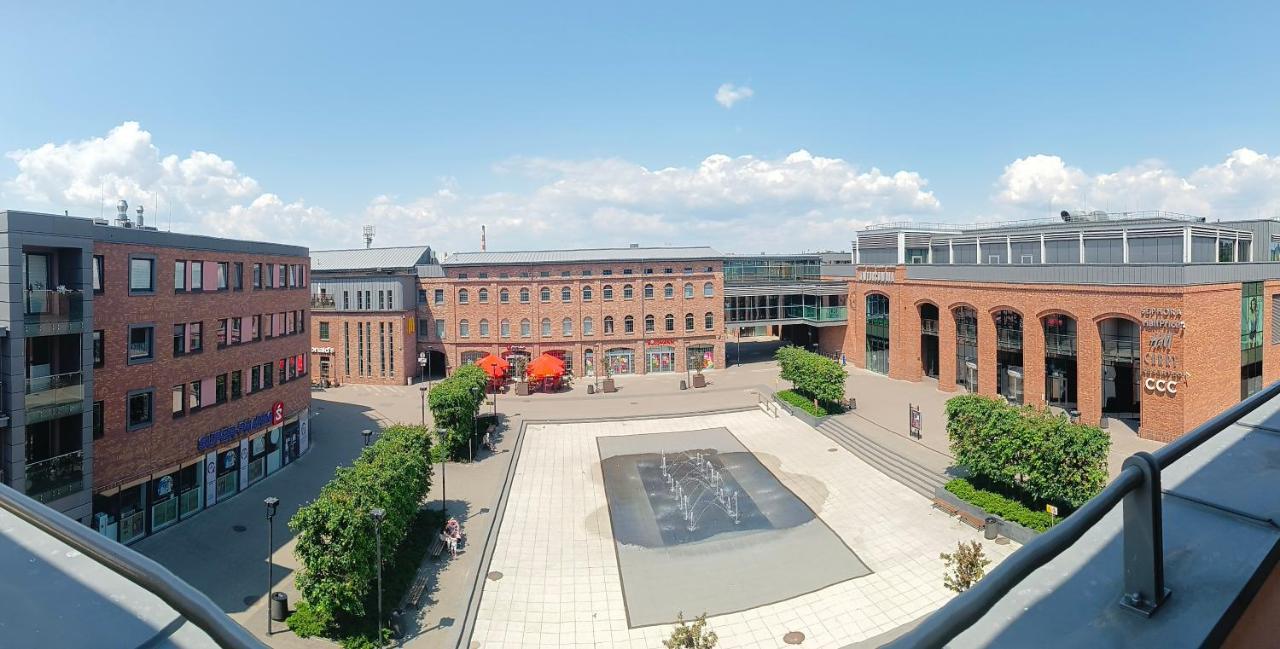 Apartament 80M2 Z 70M2 Tarasem -W Pelni Wyposazony - Wyjatkowe Centrum Miasta Wloclawek Exterior photo