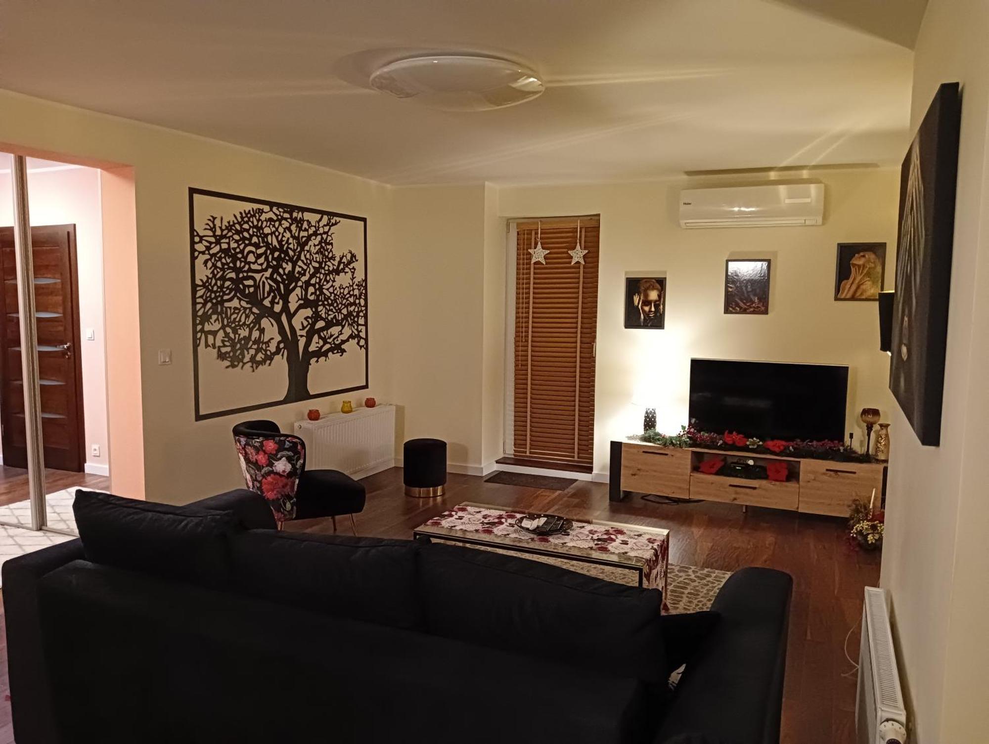 Apartament 80M2 Z 70M2 Tarasem -W Pelni Wyposazony - Wyjatkowe Centrum Miasta Wloclawek Exterior photo